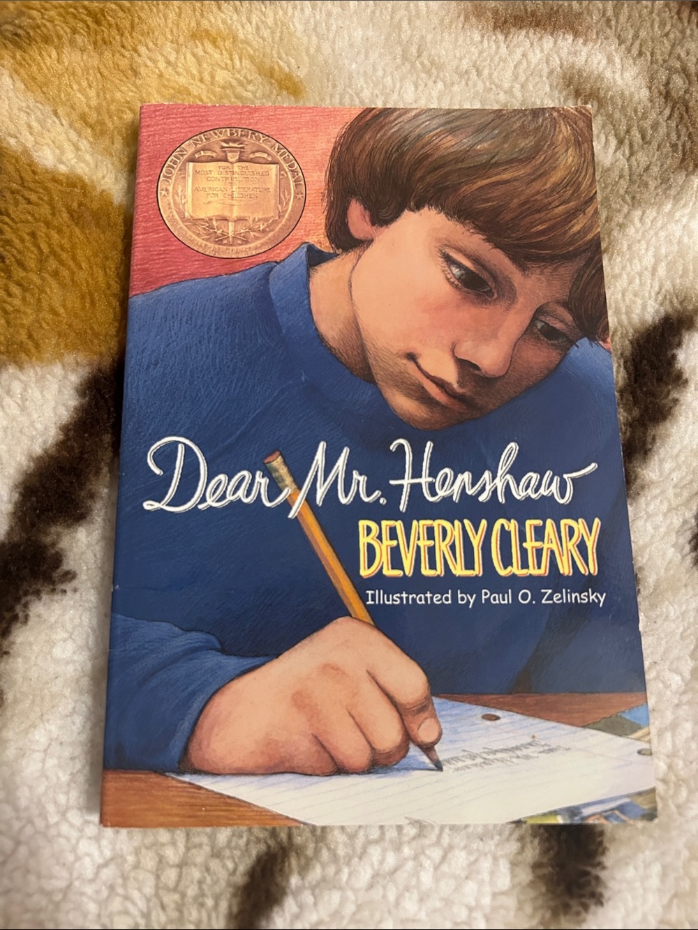 Dear Mr. Henshaw by Beverly Cleary — Blue Cover